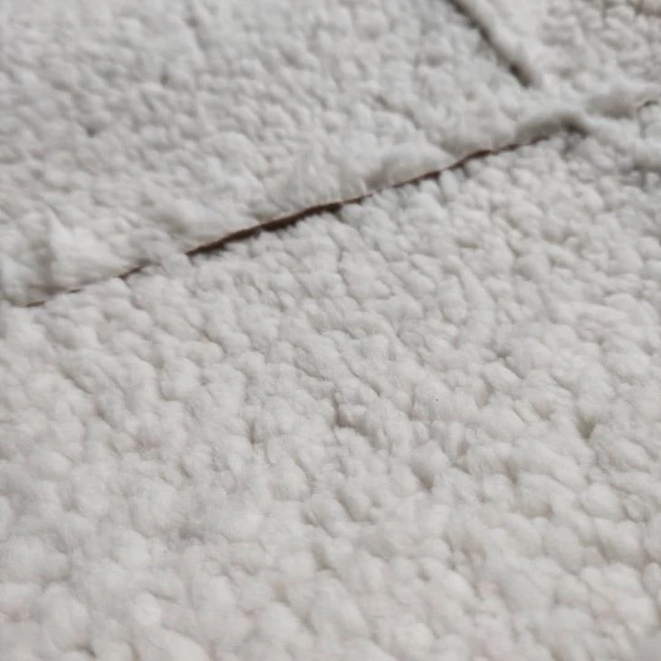 One Side Cozy Sherpa Fleece Blanket